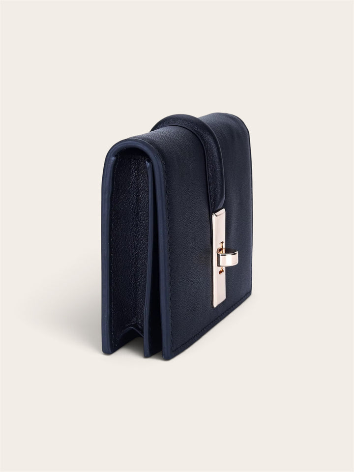 Genuine leather structured card holder with golden detail